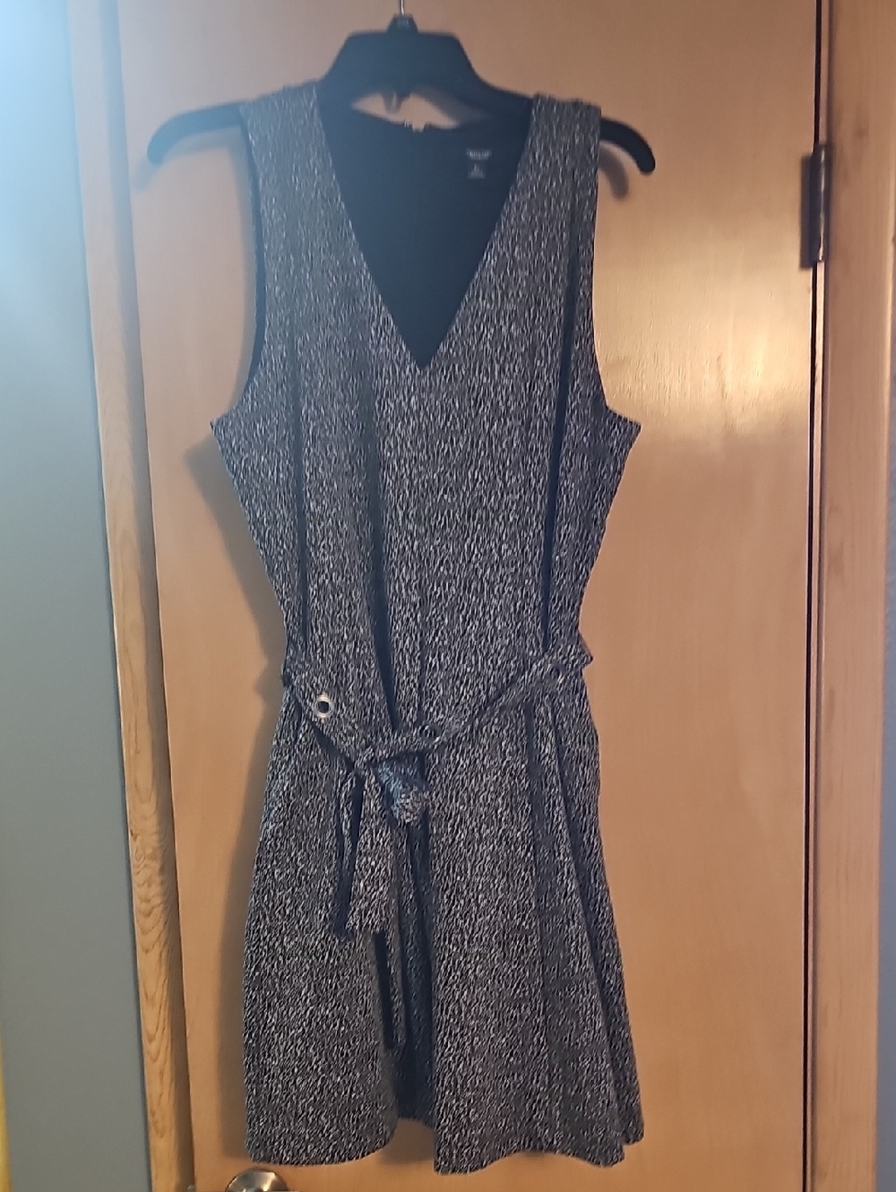 Simply Vera Vera Wang Black and White Tie-Waist Mini Dress